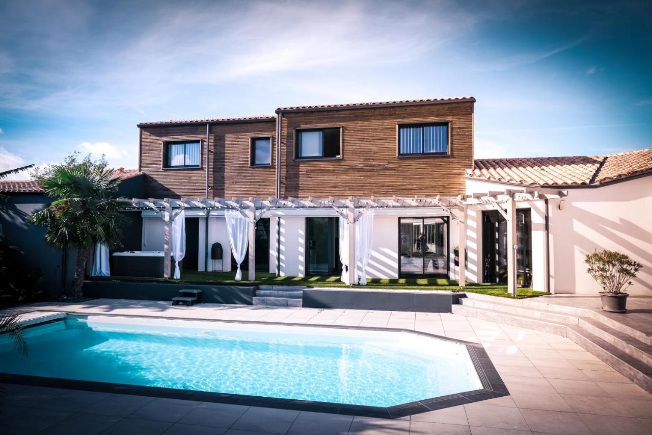 Suites By Aix Keys Avec Jacuzzi Privatif 5 Min Des Plages Fouras Saint-Laurent-de-la-Prée Kültér fotó